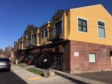 Main picture of 845 NW Delaware Ave