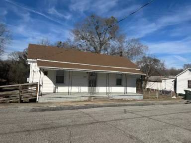 Main picture of 202 Spring St