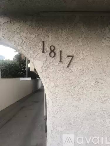 Main picture of 1817 Marshallfield Ln