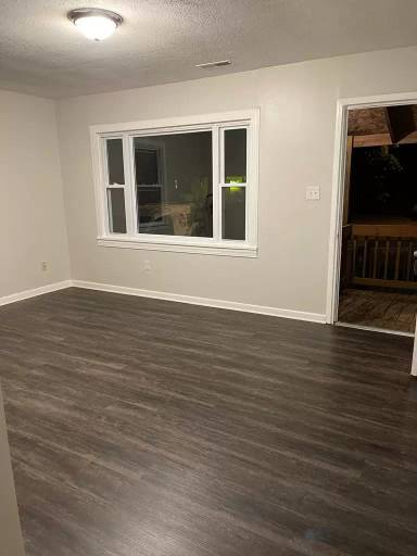 Main picture of 1027 Avondale Ct
