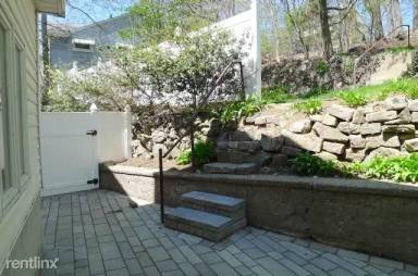 Main picture of 193 Weston St