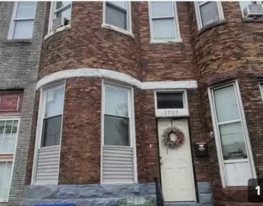 Main picture of 1705 W North Ave