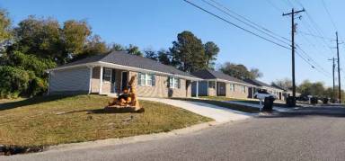 Main picture of 303 Wayne Ave