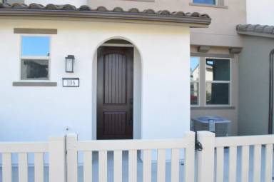 Main picture of 3900 Lavine Way