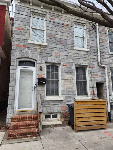 Main picture of 1309 N Walnut St