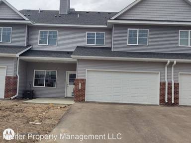 Main picture of 9171 Overlook Ln