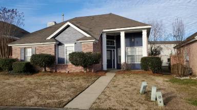 Main picture of 2425 Noble Wood Ct