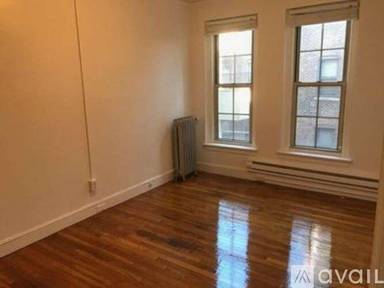 Main picture of 38 Clearway St