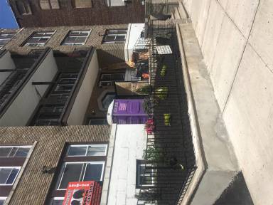 Main picture of 352 Williams St