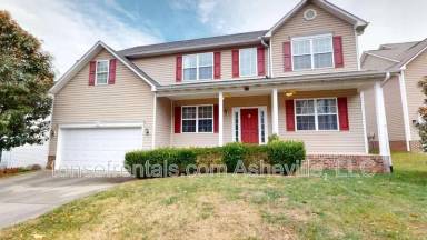 Main picture of 38 Yorktown Cir