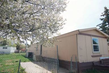 Main picture of 765 Eve Dr