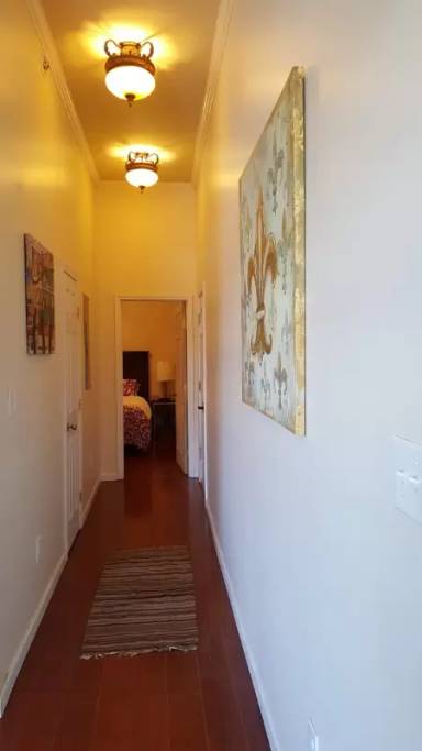 Main picture of 1128 Decatur St