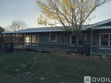 Main picture of 190 Ingram Hills Rd