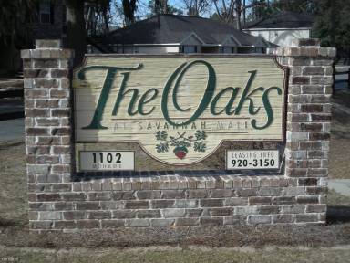 Main picture of The Oaks at Savannah Mall