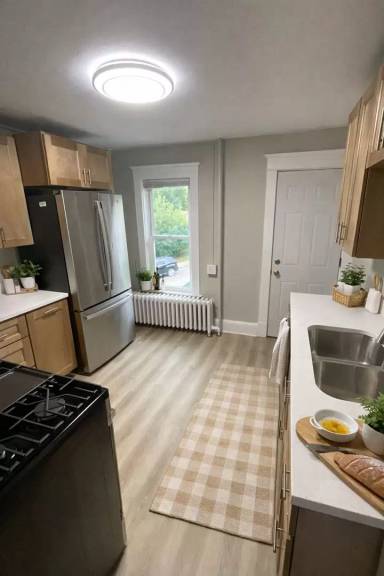 Main picture of 601 Woodland Ave