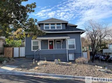 Main picture of 487 Scenic Dr