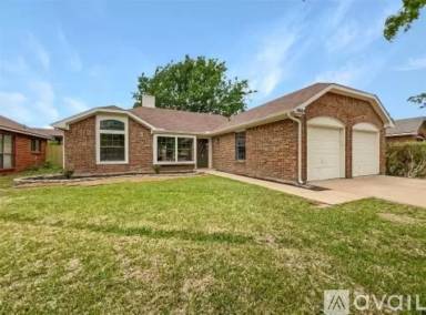 Main picture of 4800 Waxwing Dr