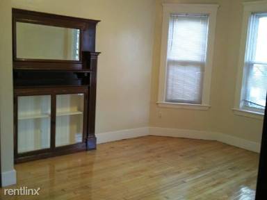 Main picture of 59 Linden St
