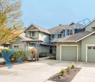 Main picture of 16025 NE 94th Way