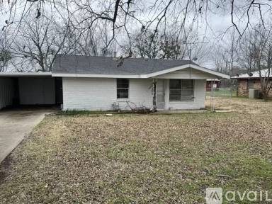 Main picture of 113 S Carol Dr