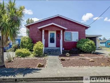 Main picture of 941 4th Ave