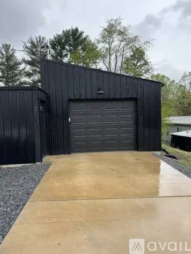 Main picture of 1907 Indian Ridge Rd