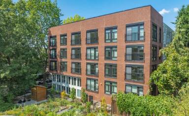 Main picture of Plaid Apartments