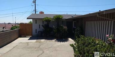 Main picture of 1465 Pebble Vale St