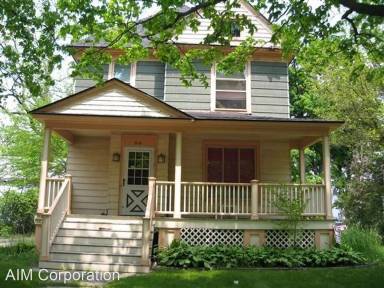 Main picture of 616 W Cedar St