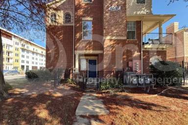 Main picture of 4904 Live Oak St