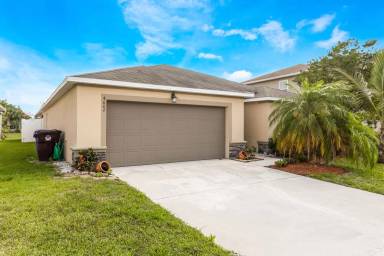 Main picture of 4602 Harvest Row Ln