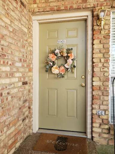 Main picture of The Oaks of Lakewood