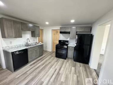 Main picture of 19 2nd St