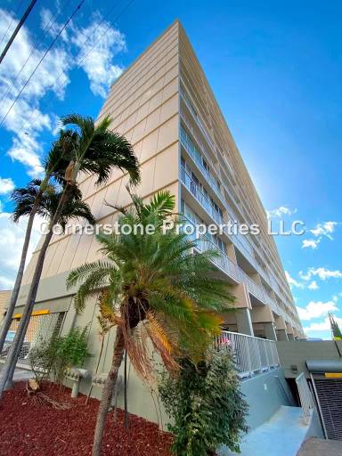 Main picture of 1215 Alexander St