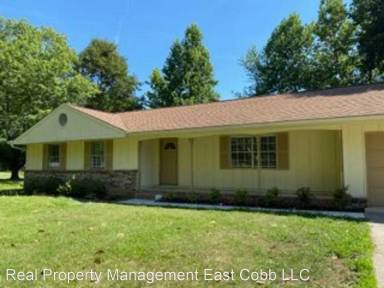Main picture of 3063 Sasanqua Ln SW