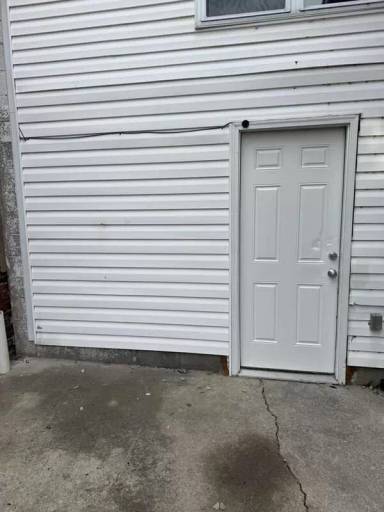 Main picture of 1612 W Market St