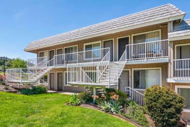 Main picture of 27725 Mountain Meadow Rd