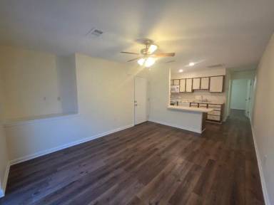 Main picture of 4780 Pontchartrain Dr