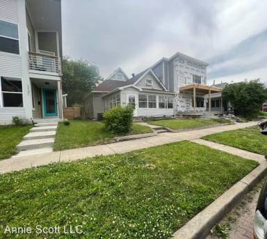 Main picture of 1727 Fletcher Ave