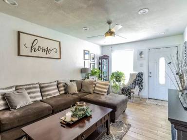 Main picture of 626 Wren Ave