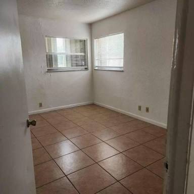 Main picture of 2130 Avenue S