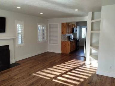 Main picture of 2196 S Broadmoor St