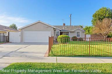 Main picture of 20357 Cantara St