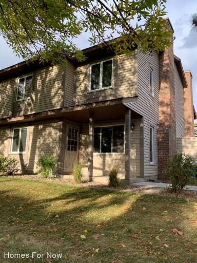 Main picture of 4684 Hirta Pt