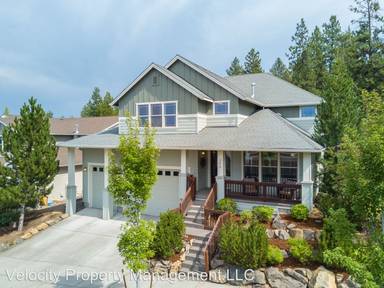 Main picture of 356 NW Flagline Dr