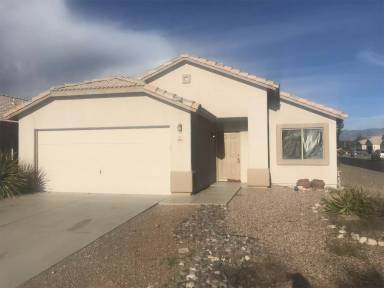 Main picture of 2800 W Simplicity Dr