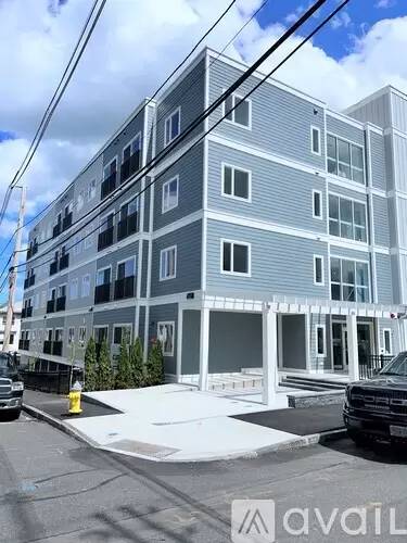 Main picture of 118 Old Colony Ave