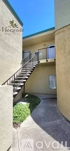 Main picture of 241 E 10th St