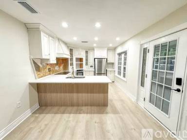 Main picture of 4711 Sunnydale Ln