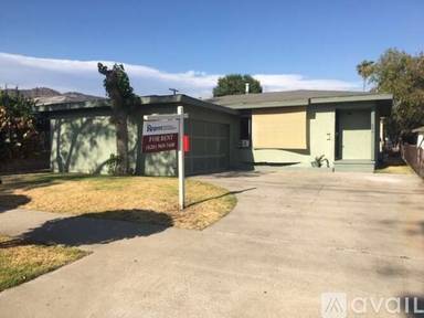 Main picture of 836 N Angeleno Ave